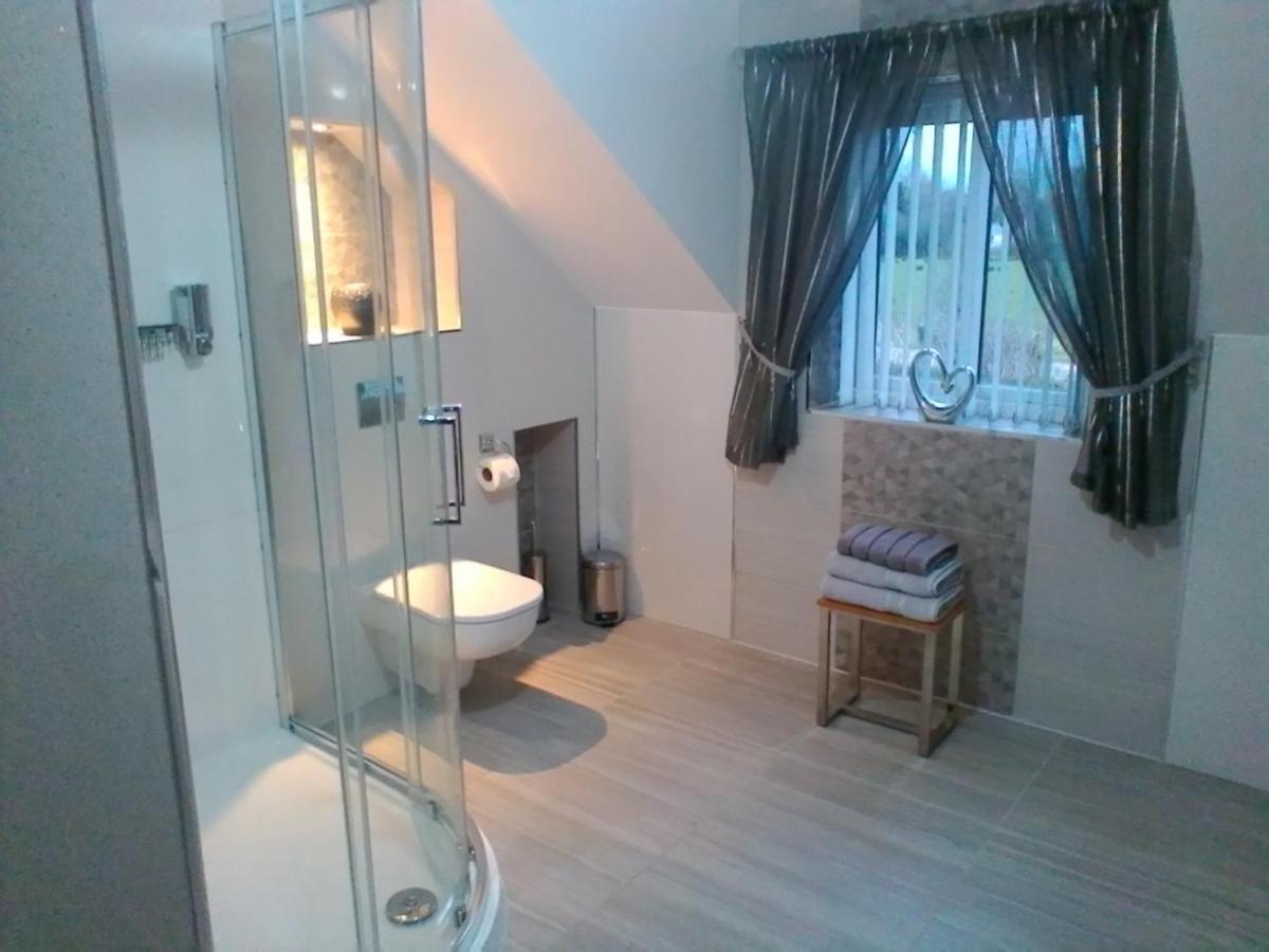Boutique Country House Aldergrove 克拉姆林 外观 照片