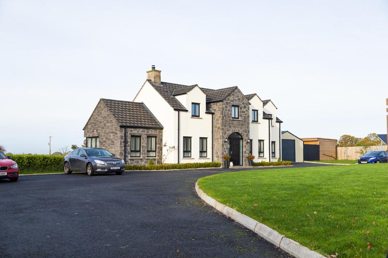 Boutique Country House Aldergrove 克拉姆林 外观 照片